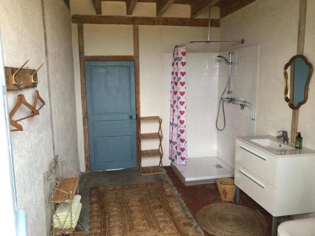 Holiday home Le Tarde - Crecerelle *